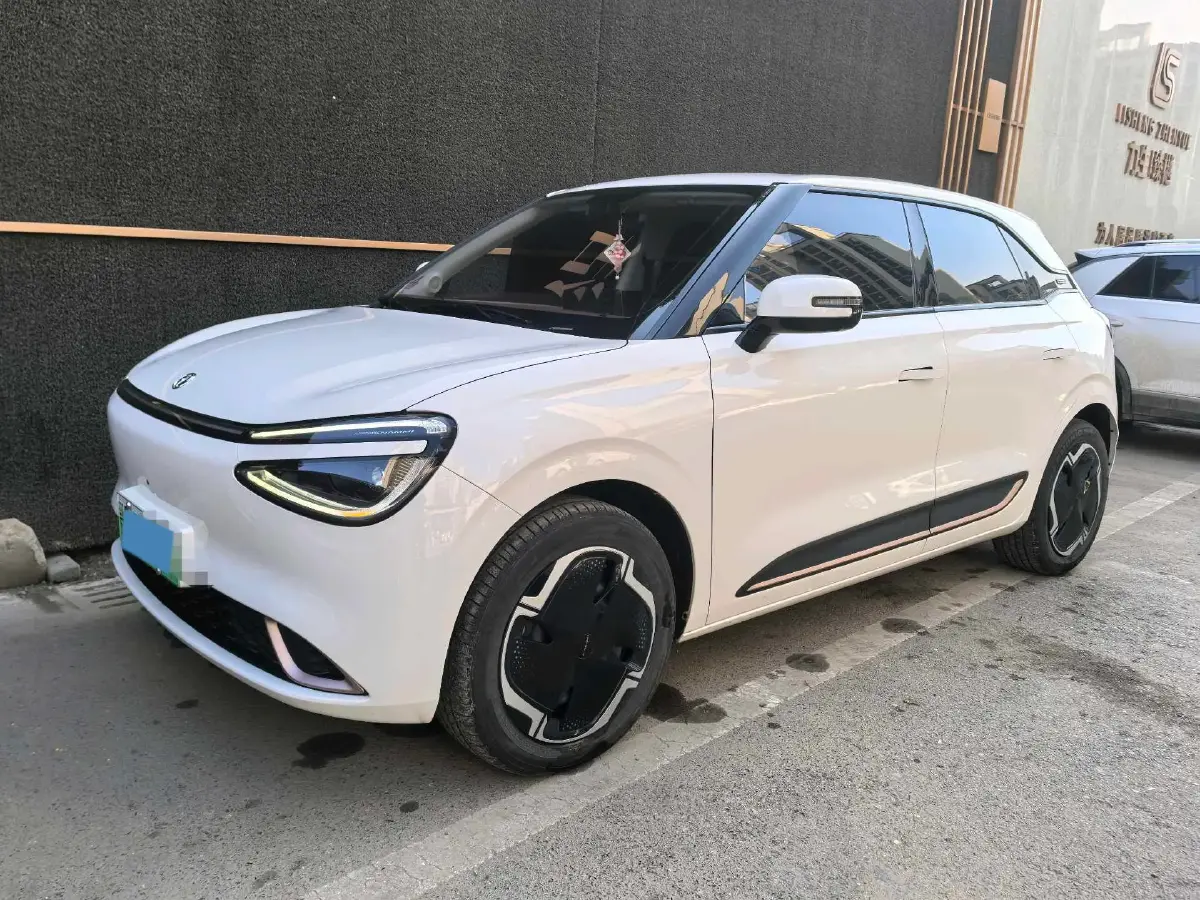 2025 DongFeng Nammi 01 BEV