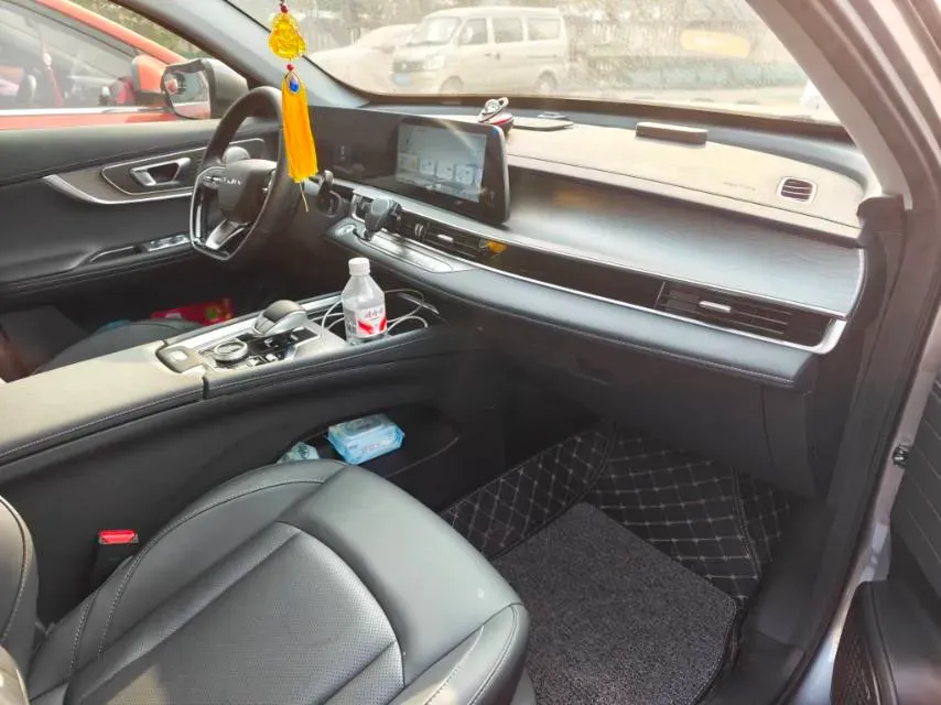 2025 Chery Tiggo 8 PRO 1.6T 197HP L4 7DCT,autocango,china used car exporter,china ev exporter,chinese used car exporter,chinese used ev exporter