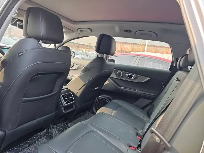 2025 Chery Tiggo 8 PRO 1.6T 197HP L4 7DCT,autocango,china used car exporter,china ev exporter,chinese used car exporter,chinese used ev exporter