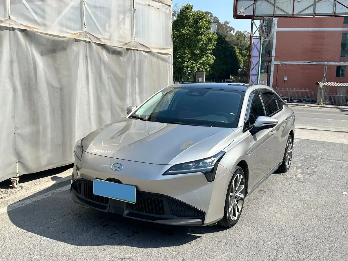 2022 ChangAn Oshan Z6 1.5T 170HP L4 6TCT PHEV 28.4KWH
