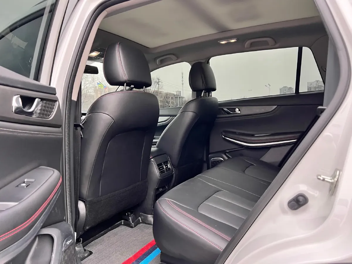 2023 ChangAn CS75 1.5T 188HP L4 7DCT,autocango,china used car exporter,china ev exporter,chinese used car exporter,chinese used ev exporter