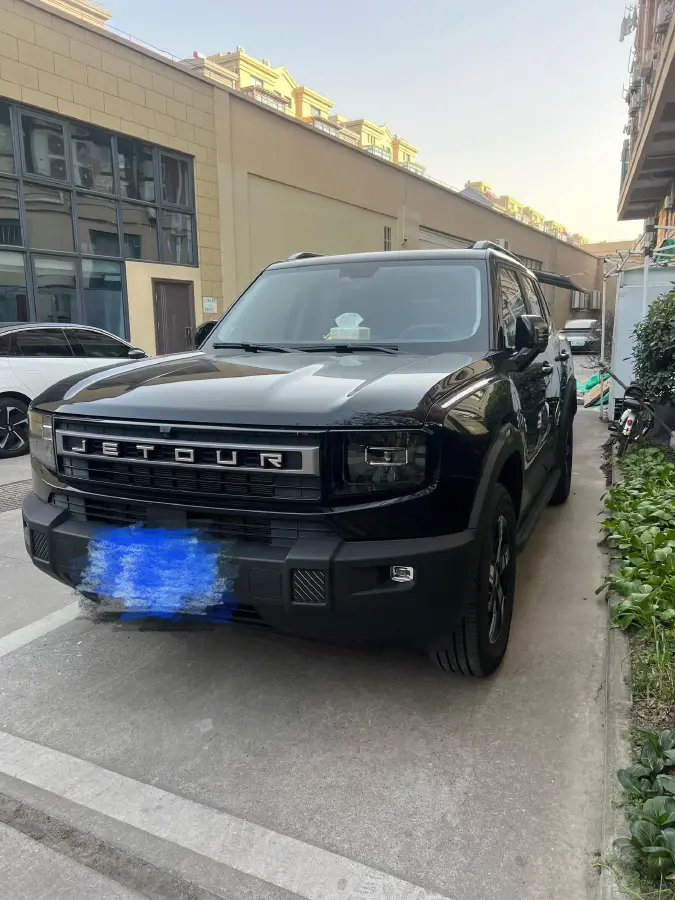 2025 Jetour DASHING 1.5T 184HP L4 7DCT