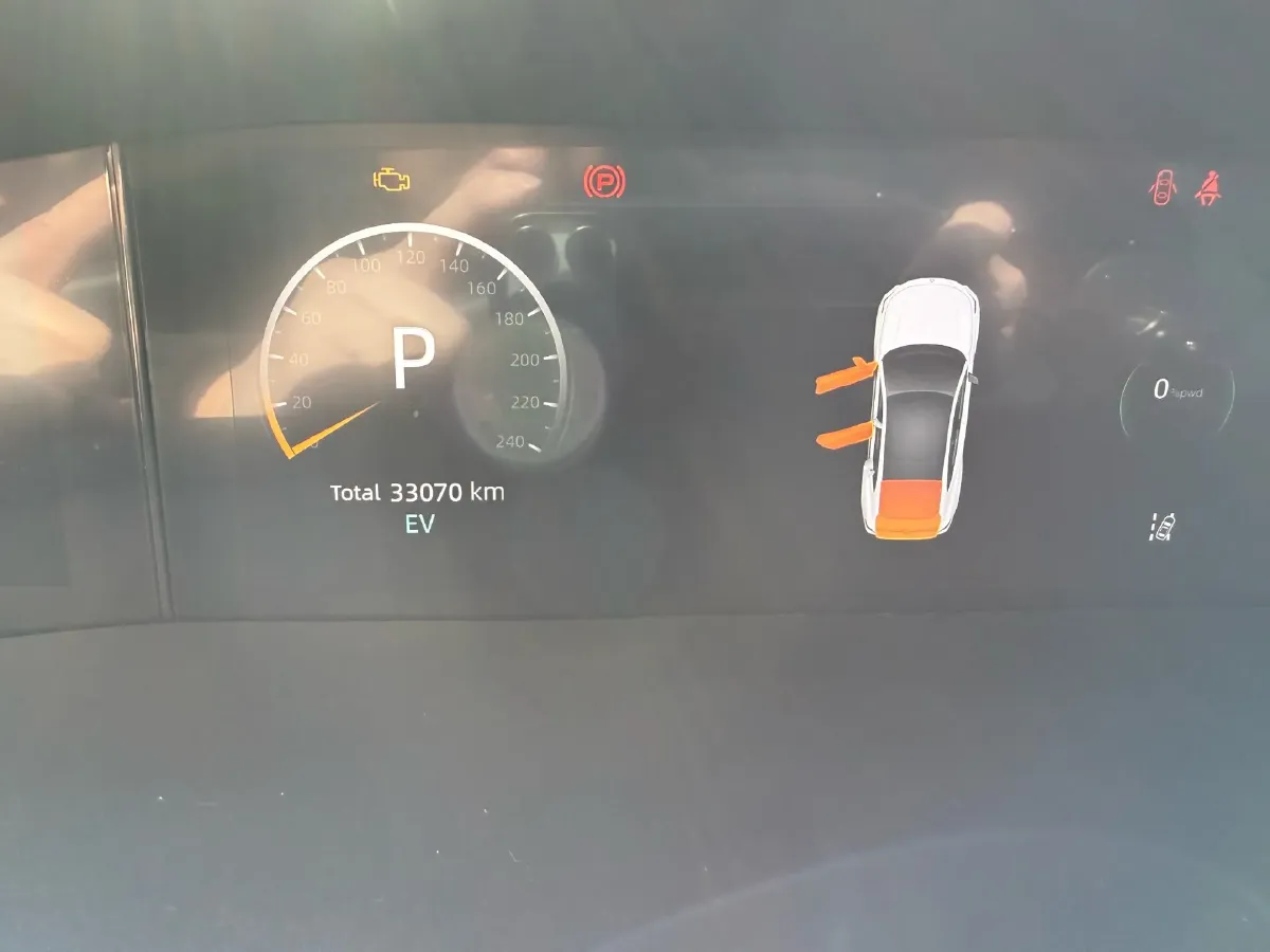 2023 ChangAn UNI-V iDD 1.5T 170HP L4 6TCT PHEV 18.4KWH,autocango,china used car exporter,china ev exporter,chinese used car exporter,chinese used ev exporter