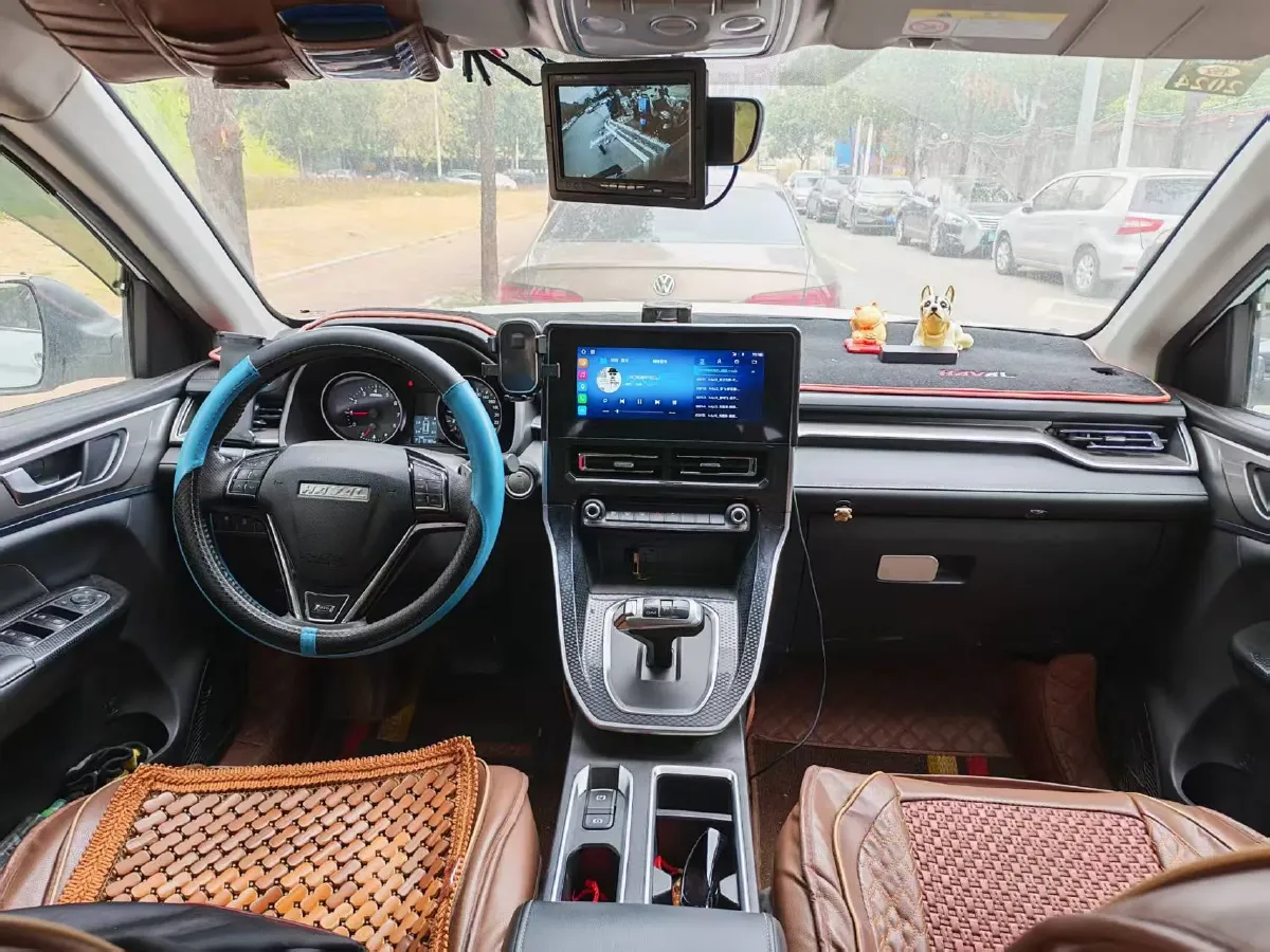 2021 Haval M6 1.5T 150HP L4 7DCT,autocango,china used car exporter,china ev exporter,chinese used car exporter,chinese used ev exporter