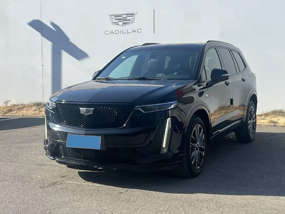 2025 Cadillac XT6 2.0T 237HP L4 9AT