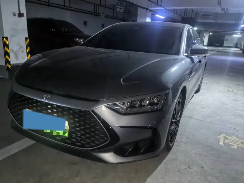 2022 Volkswagen Tiguan L 2.0T 186HP L4 7DCT