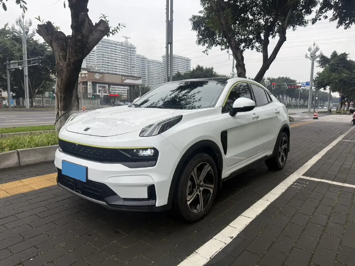 2020 LYNK&CO 05 2.0T 254HP L4 8AT