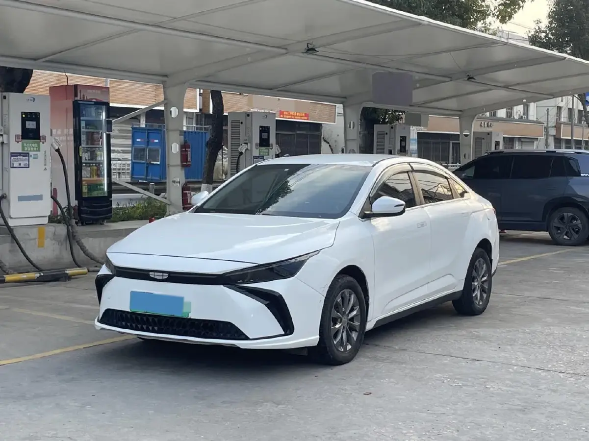 2022 Geometry G6 BEV 53KWH