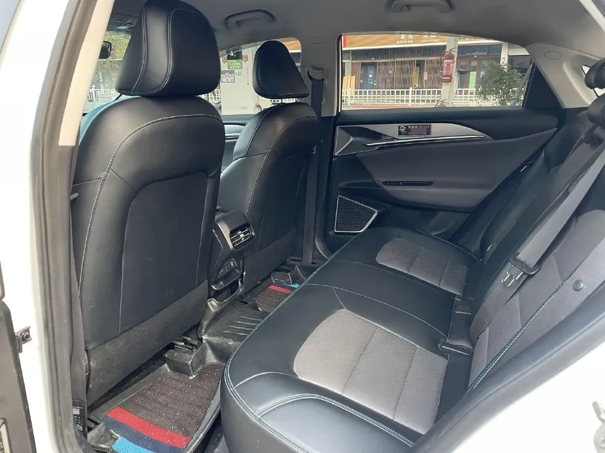 2022 Geometry G6 BEV 53KWH,autocango,china used car exporter,china ev exporter,chinese used car exporter,chinese used ev exporter