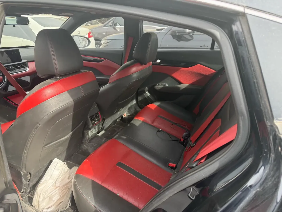 2021 DongFeng Aeolus YiXuan 1.5T 150HP L4 6DCT,autocango,china used car exporter,china ev exporter,chinese used car exporter,chinese used ev exporter