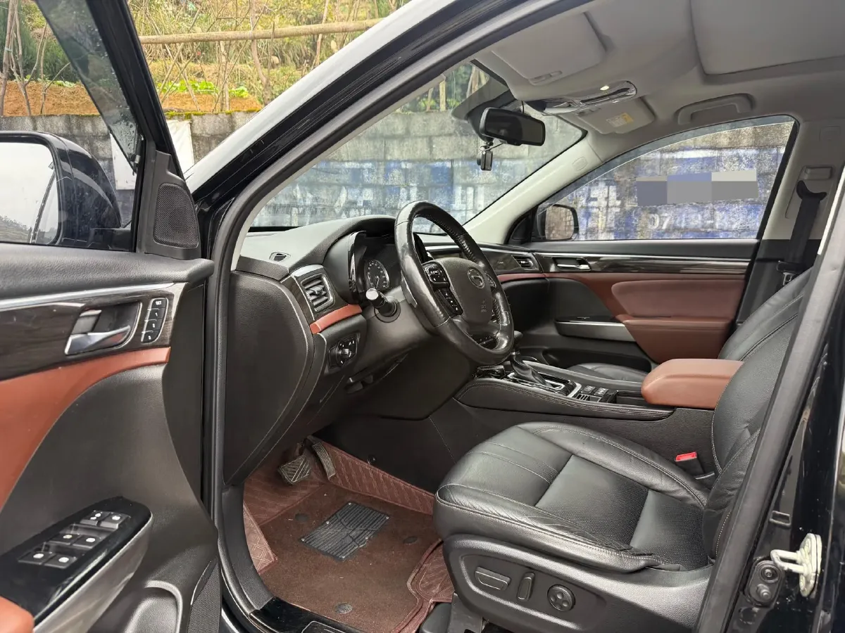 2017 GAC Trumpchi GS8 2.0T 201HP L4 6AT,autocango,china used car exporter,china ev exporter,chinese used car exporter,chinese used ev exporter