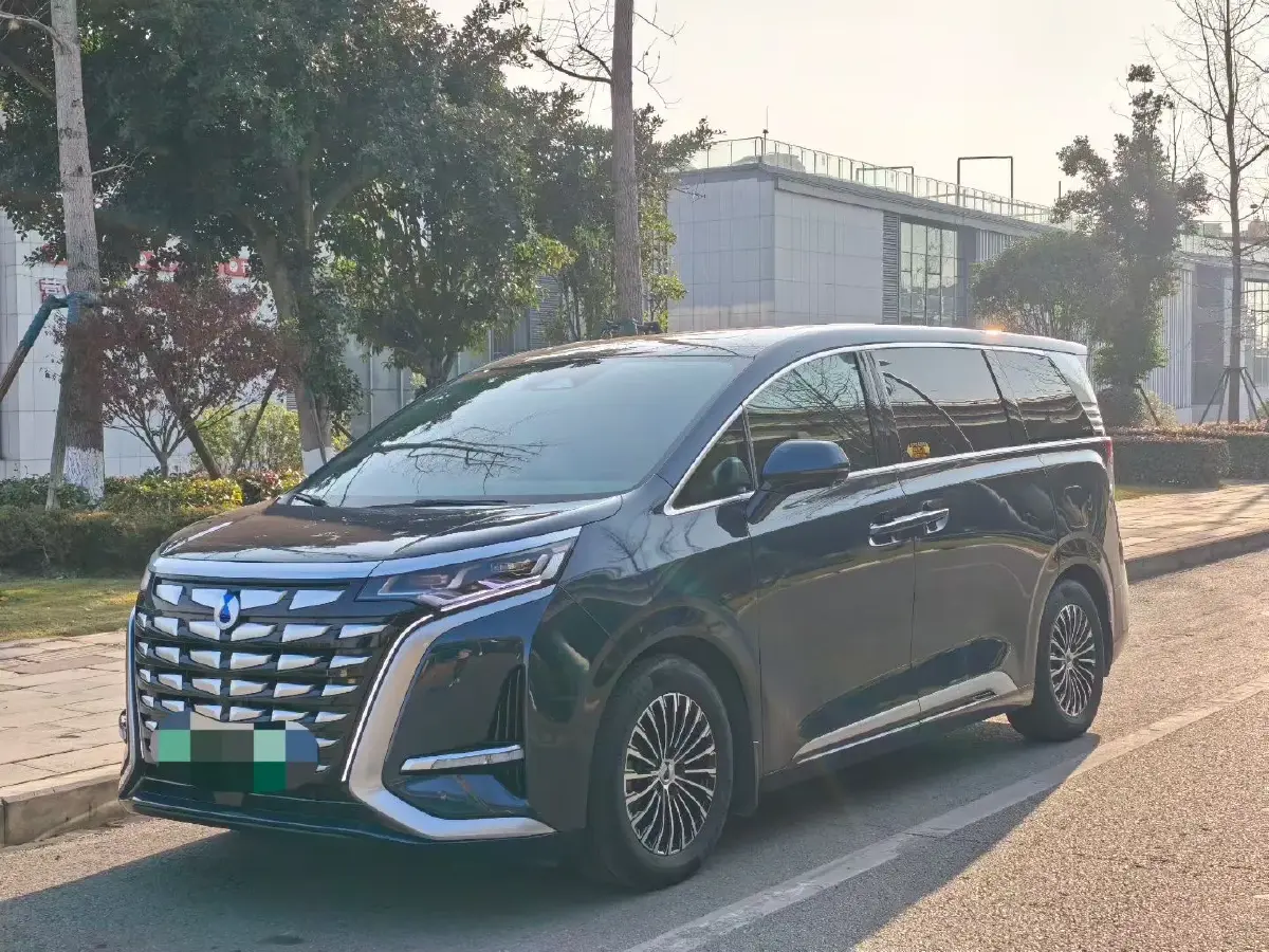 2022 Honda Odyssey 2.0L 146HP L4 E-CVT Hybrid