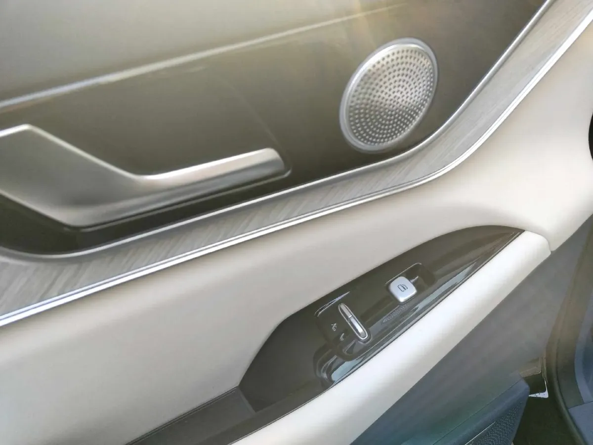 2024 Fulwin FulwinT10 1.5T 156HP L4 3DHT PHEV 34.46KWH,autocango,china used car exporter,china ev exporter,chinese used car exporter,chinese used ev exporter