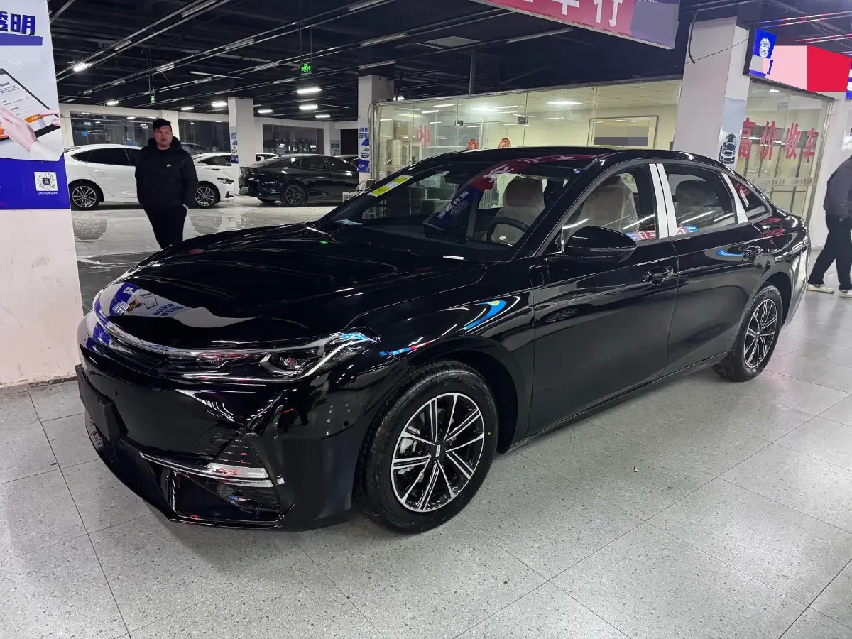 2025 Geely Galaxy A7 1.5L 112HP L4 1DHT PHEV
