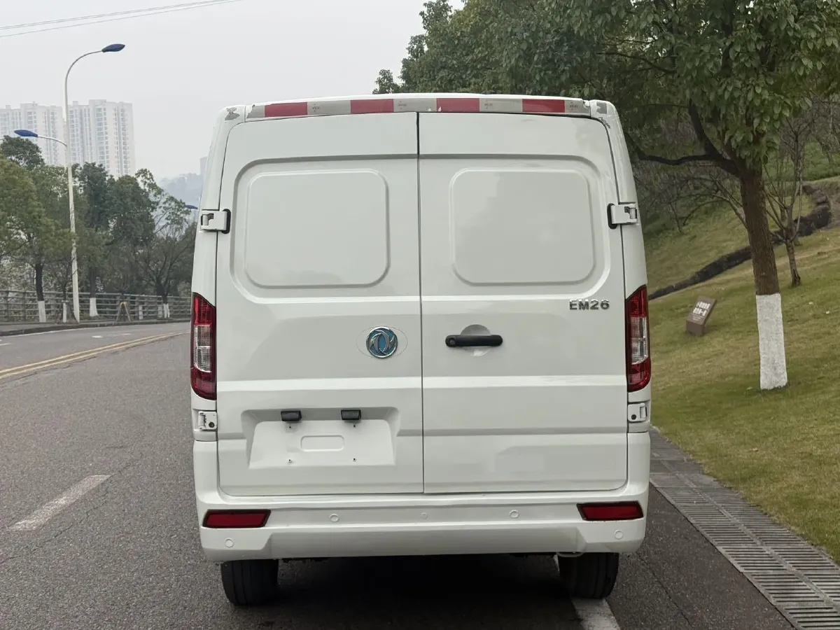 2020 MAXUS XinTu EV90 BEV 72KWH,autocango,china used car exporter,china ev exporter,chinese used car exporter,chinese used ev exporter