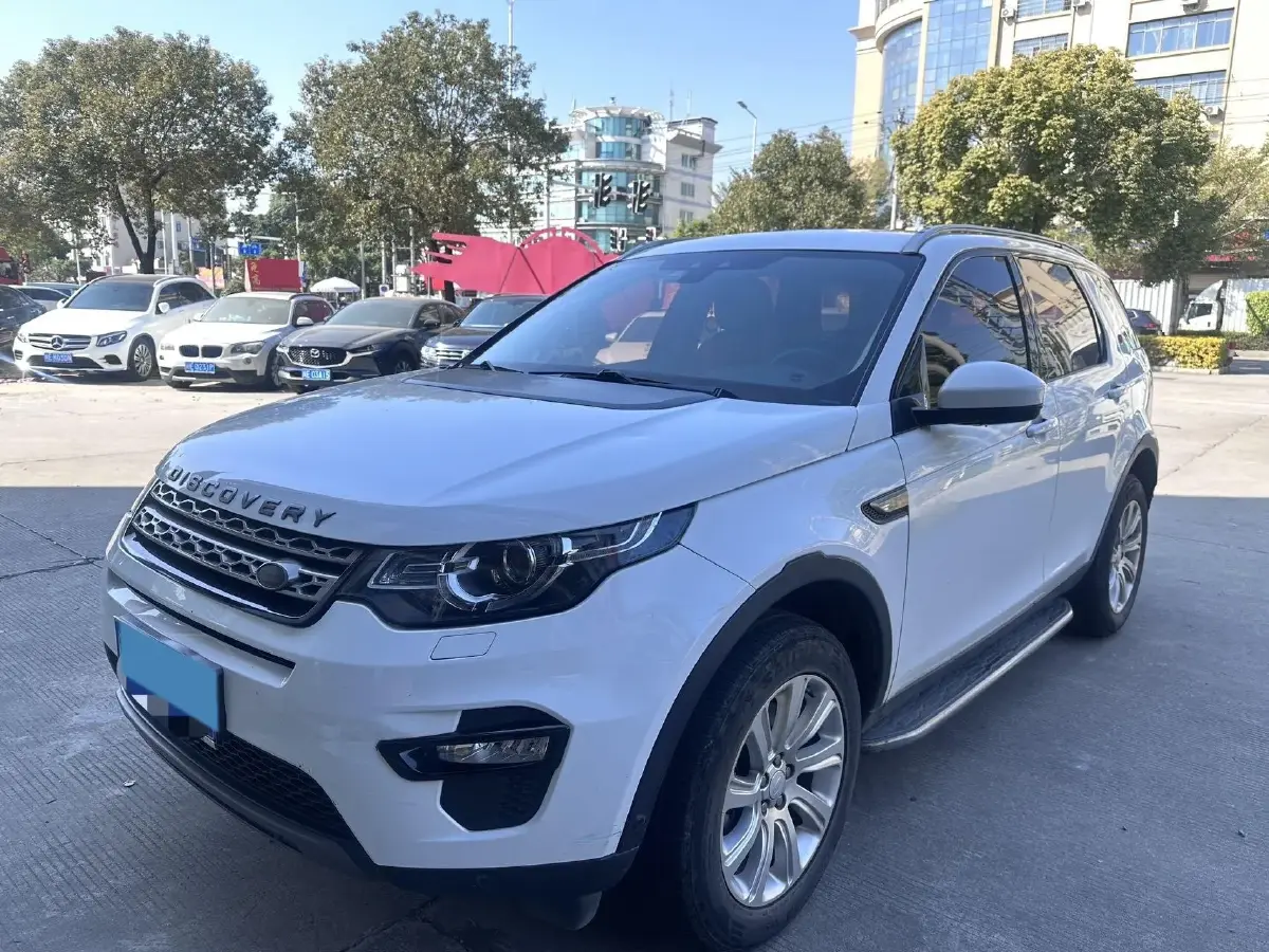 2018 Land Rover Discovery Sport 2.0T 241HP L4 9AT