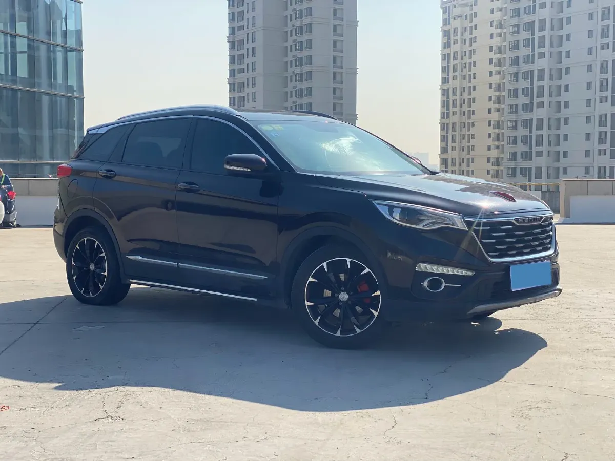 2018 FAW Senia R9 1.2T 143HP L4 5MT,autocango,china used car exporter,china ev exporter,chinese used car exporter,chinese used ev exporter