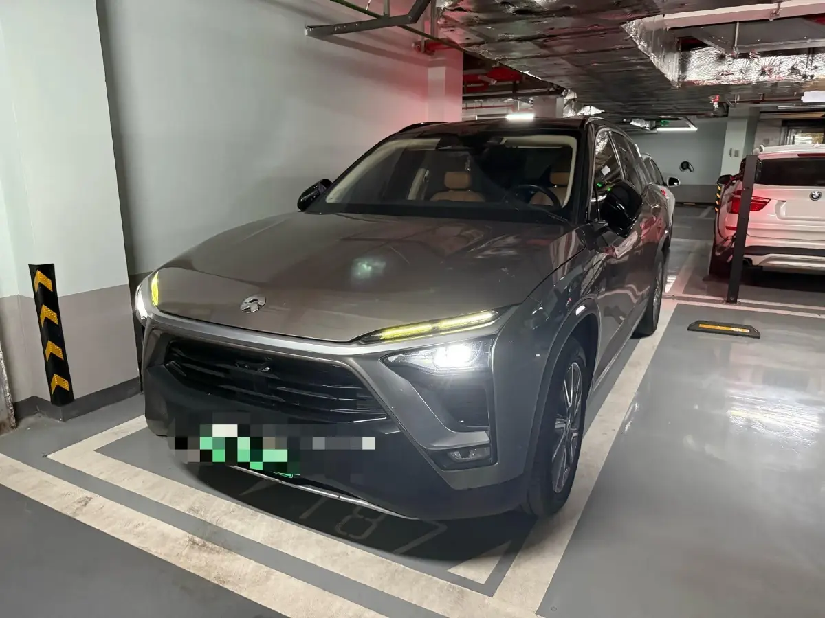 2018 NIO ES8 BEV 70KWH