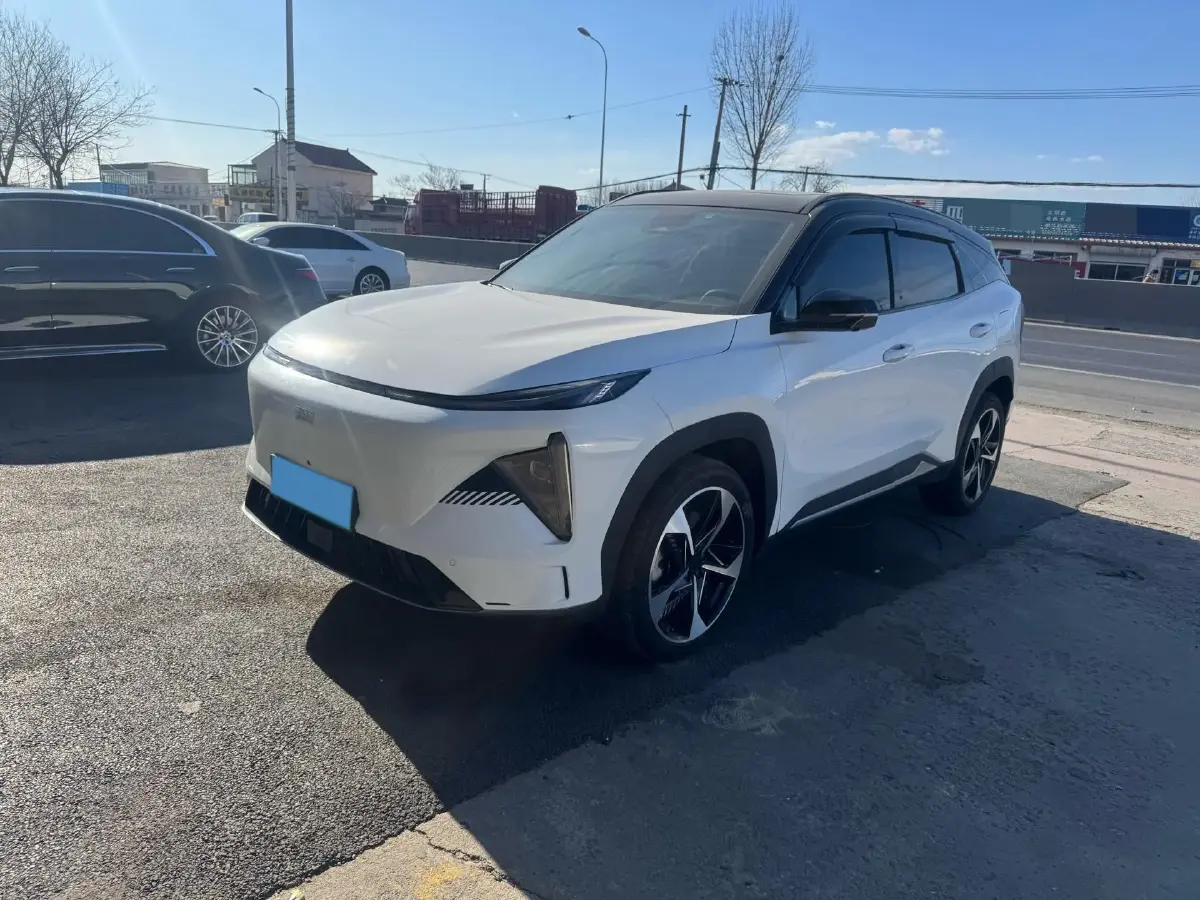 2024 Geely Galaxy L7 1.5T 163HP L4 3DHT PHEV 18.7KWH