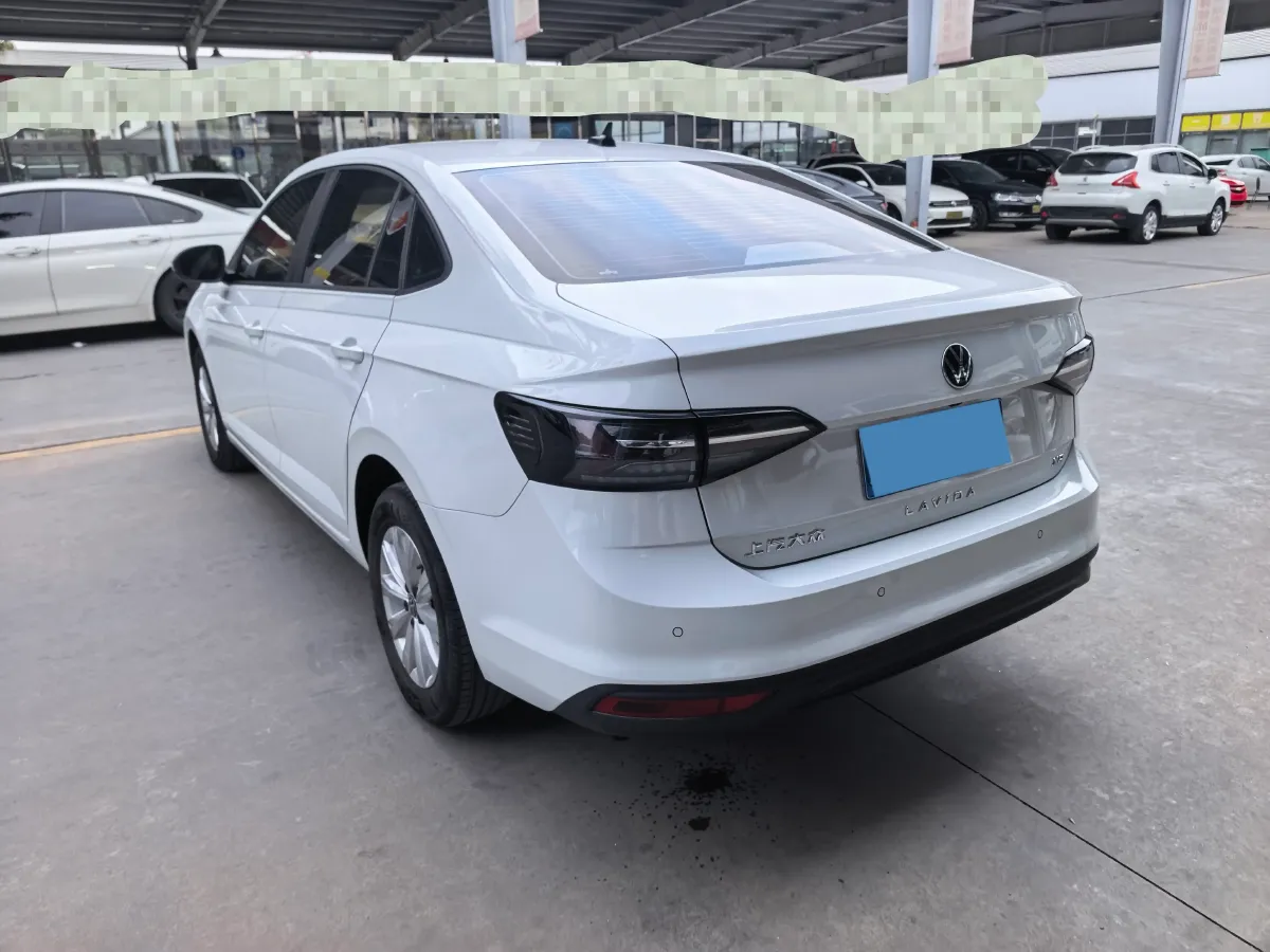2023 Mazda 3 Axela 1.5L 117HP L4 6AT,autocango,china used car exporter,china ev exporter,chinese used car exporter,chinese used ev exporter