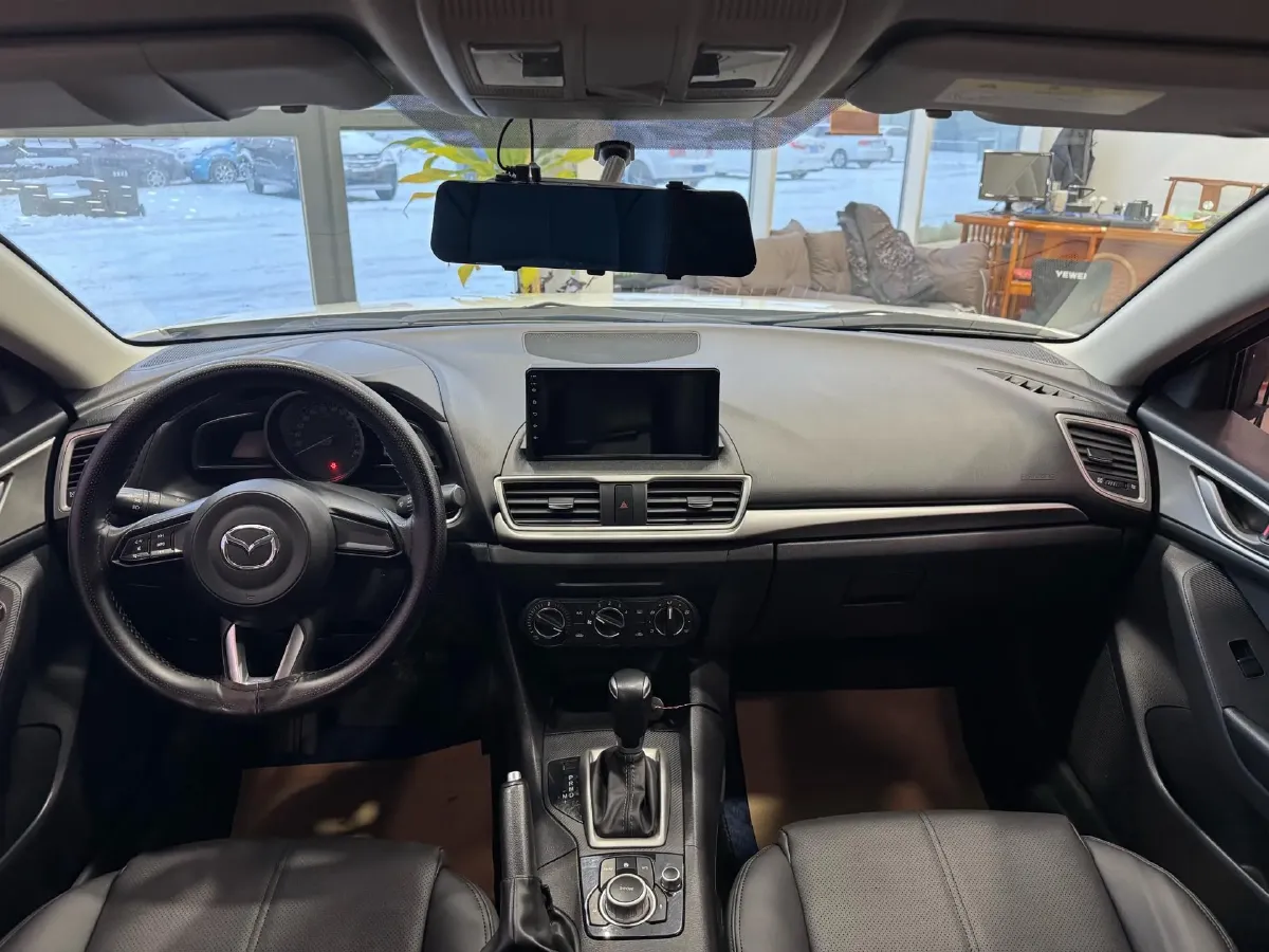 2017 Mazda 3 Axela 1.5L 117HP L4 6AT,autocango,china used car exporter,china ev exporter,chinese used car exporter,chinese used ev exporter