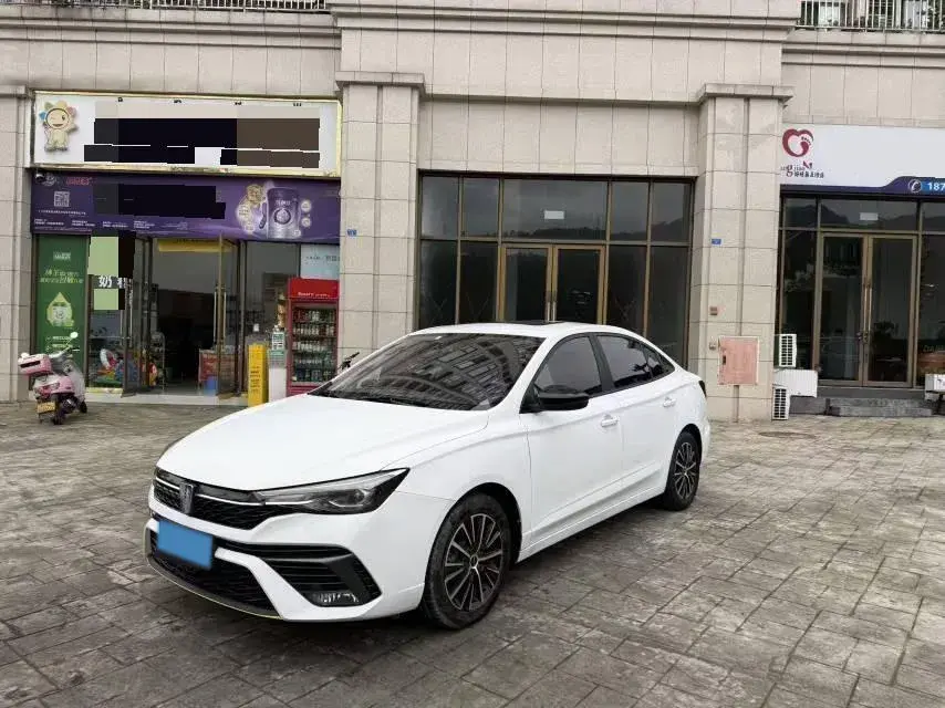 2021 Roewe i5 1.5L 120HP L4 CVT