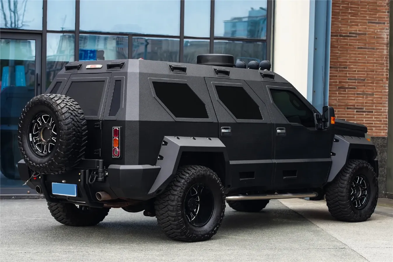 2011 Aston Martin DB9 6.0L 476HP V12 6AT,autocango,china used car exporter,china ev exporter,chinese used car exporter,chinese used ev exporter