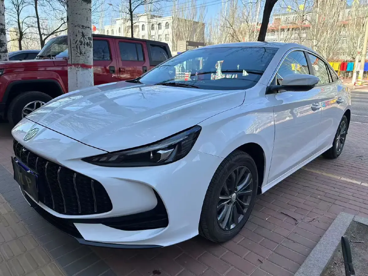 2025 MG 5 1.5L 129HP L4 CVT