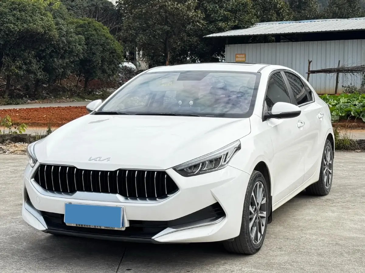 2021 Kia K3 1.5L 115HP L4 CVT