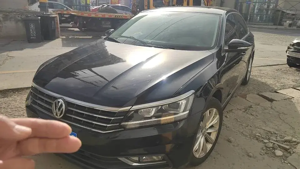 2017 Volkswagen Passat 1.8T 180HP L4 7DCT