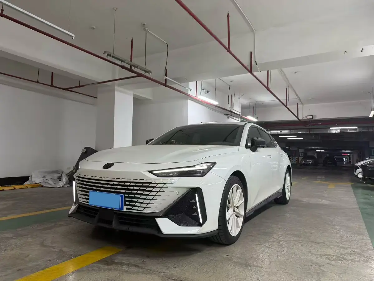2024 ChangAn UNI-V 1.5T 188HP L4 7DCT