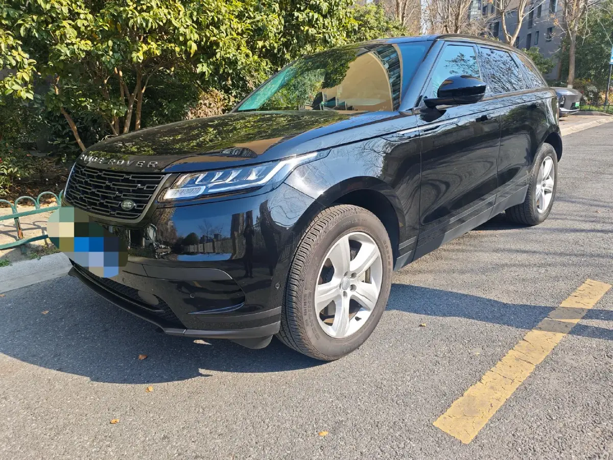 2024 Land Rover Range Rover Velar 2.0T 250HP L4 8AT