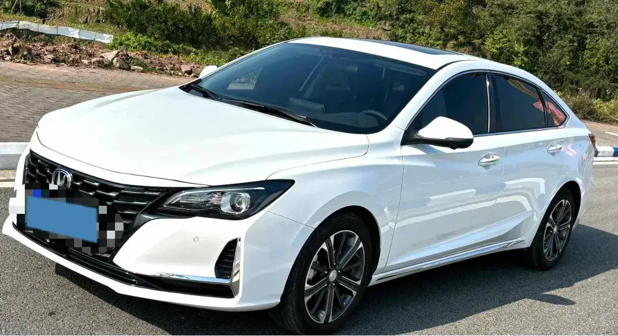 2022 ChangAn Raeton CC 1.5T 188HP L4 7DCT