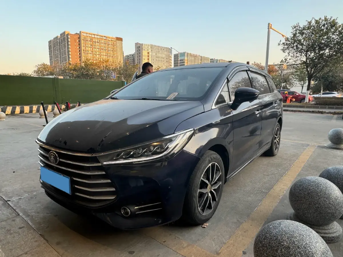 2017 BYD Song MAX 1.5T 154HP L4 6DCT