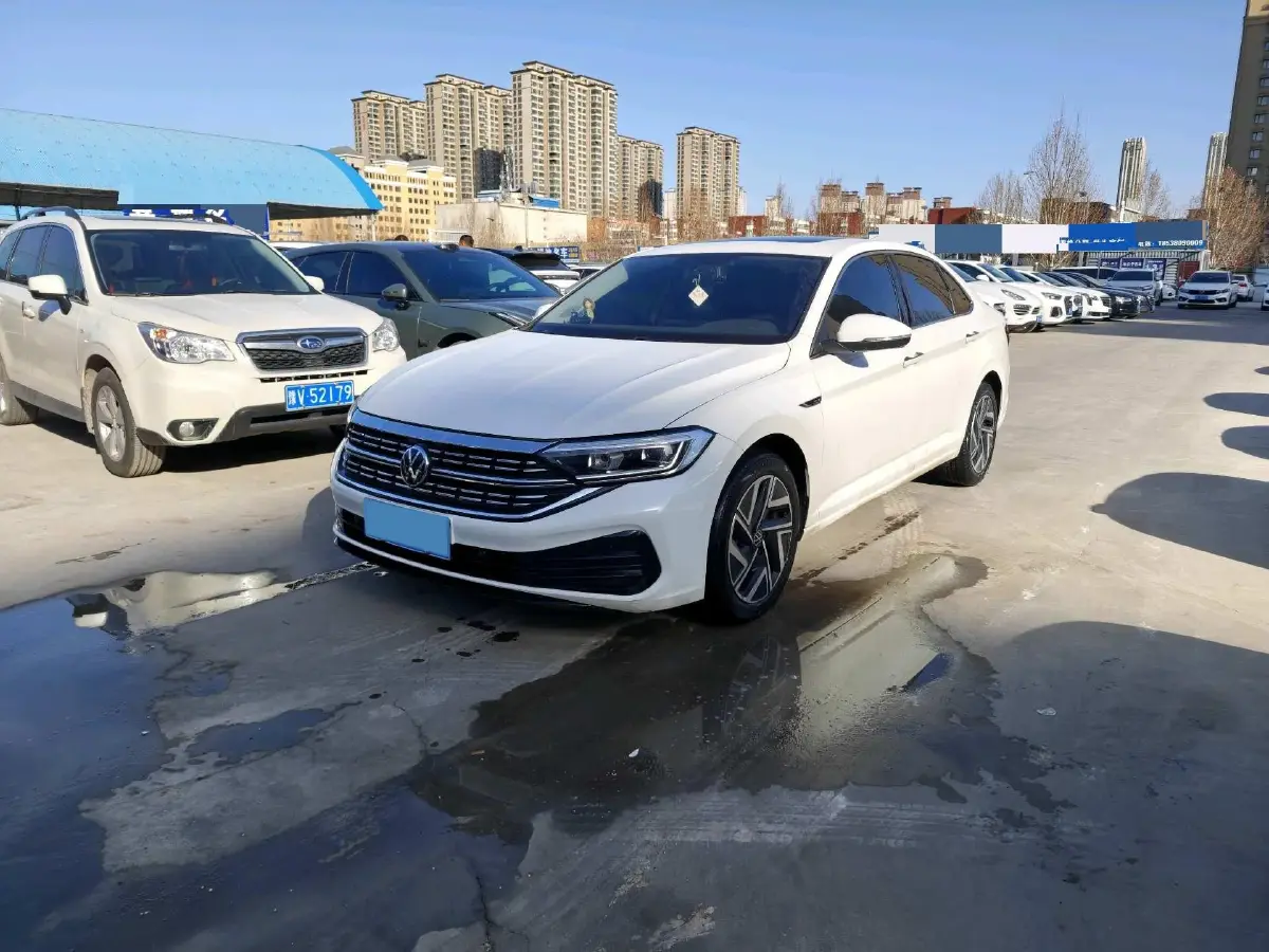 2023 Volkswagen Sagitar 1.4T 150HP L4 7DCT