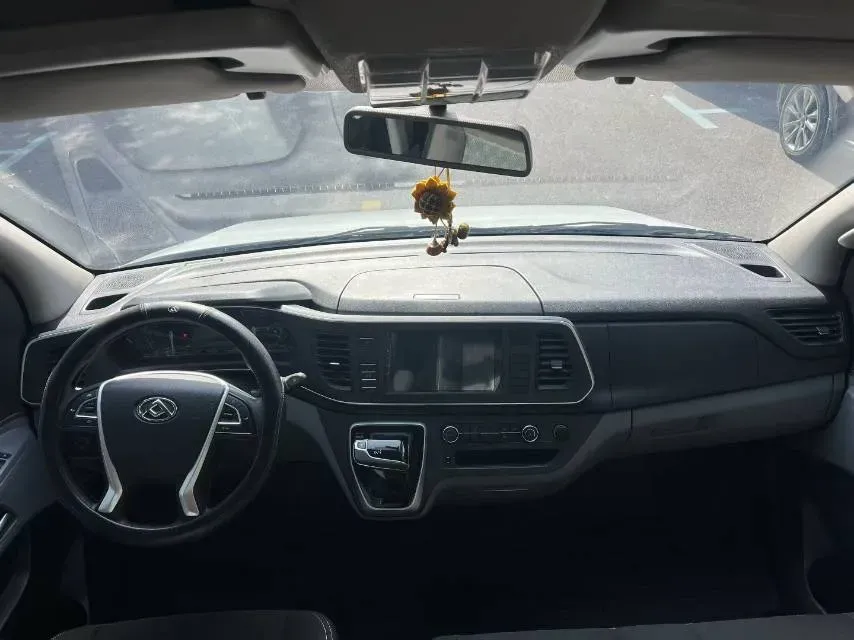 2024 MAXUS XinTu EV80 BEV 77KWH,autocango,china used car exporter,china ev exporter,chinese used car exporter,chinese used ev exporter