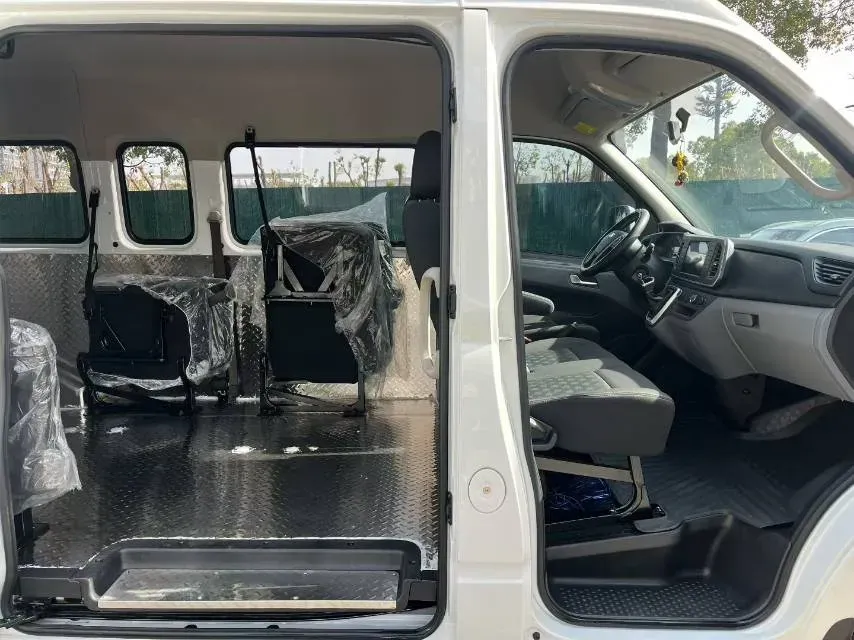 2024 MAXUS XinTu EV80 BEV 77KWH,autocango,china used car exporter,china ev exporter,chinese used car exporter,chinese used ev exporter