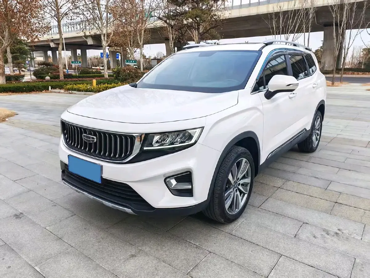 2022 Geely Okavango 1.8T 184HP L4 7DCT