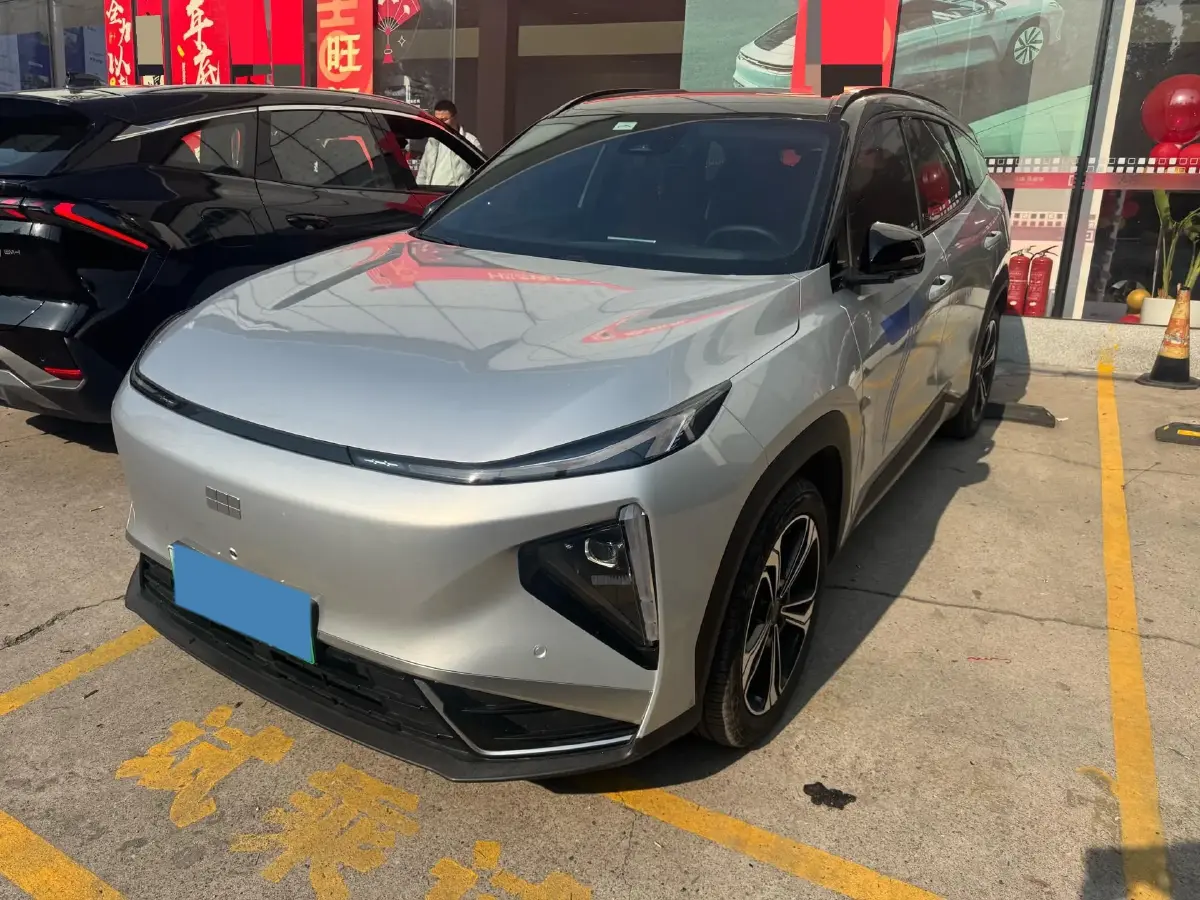 2025 Geely Galaxy L7 1.5L 112HP L4 1DHT PHEV 18.4KWH