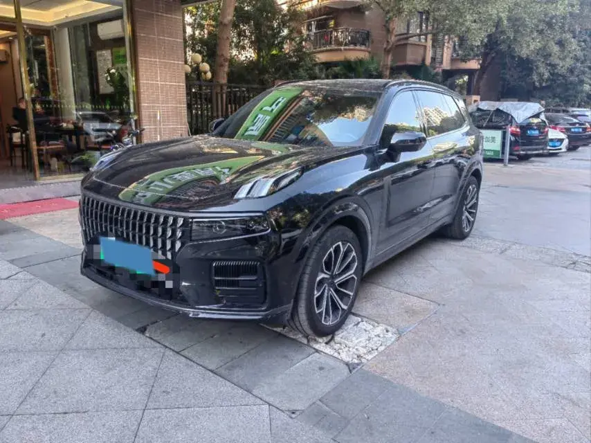 2023 LYNK&CO 09 EM-P 2.0T 254HP L4 3DHT PHEV 40.1KWH