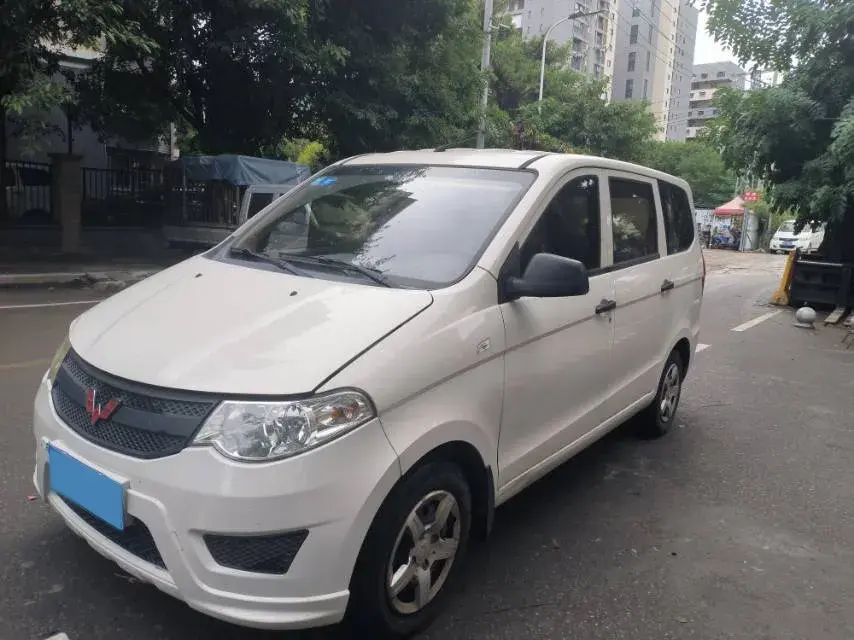 2018 WuLing HongGuang 1.5L 105HP L4 5MT