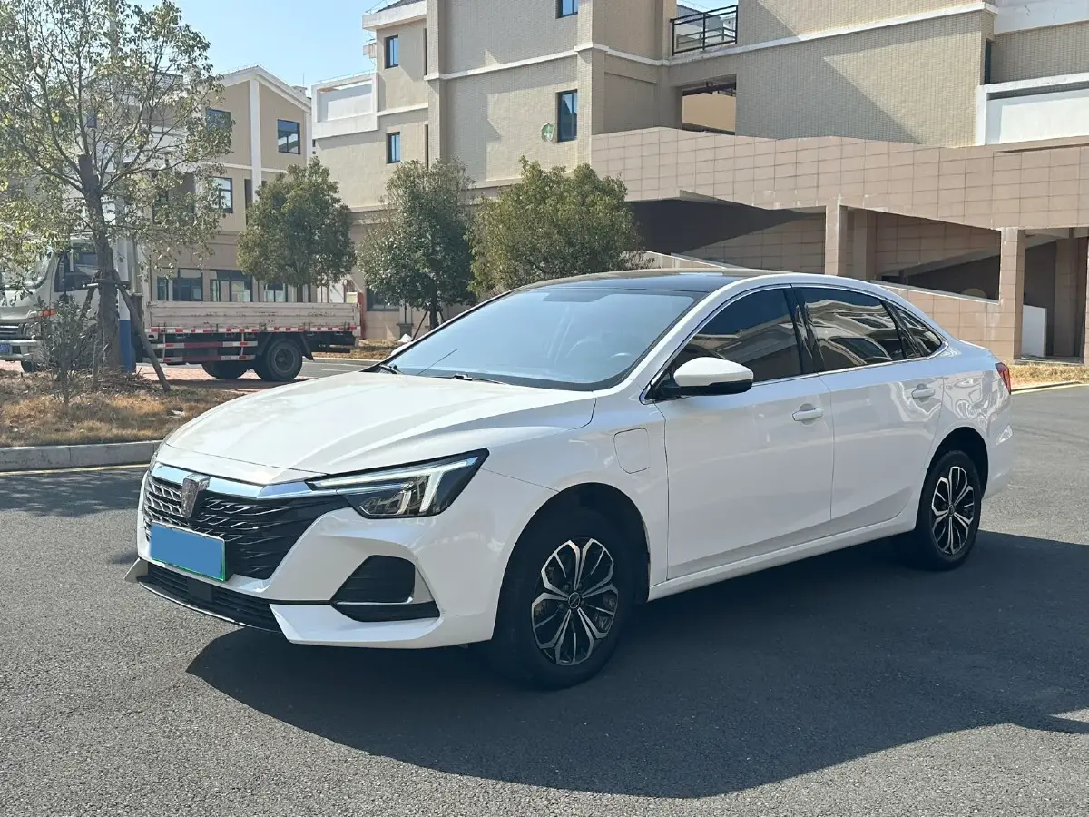 2022 Roewe RX5 eMAX 1.5T 169HP L4 AMT PHEV 16.6KWH