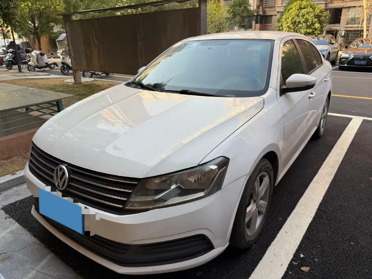 2017 Volkswagen Lavida 1.6L 110HP L4 6AT