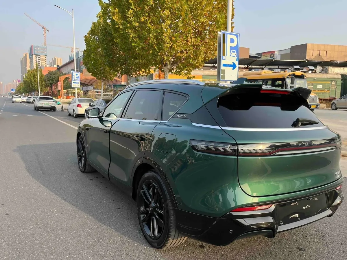 2024 Voyah FREE 1.5T 150HP L4 REEV 39.2KWH,autocango,china used car exporter,china ev exporter,chinese used car exporter,chinese used ev exporter