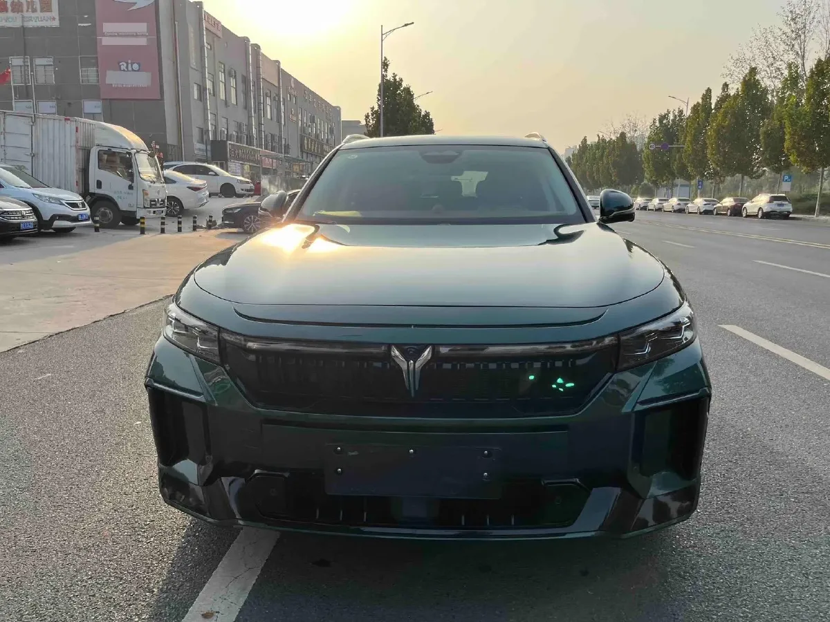 2024 Voyah FREE 1.5T 150HP L4 REEV 39.2KWH,autocango,china used car exporter,china ev exporter,chinese used car exporter,chinese used ev exporter