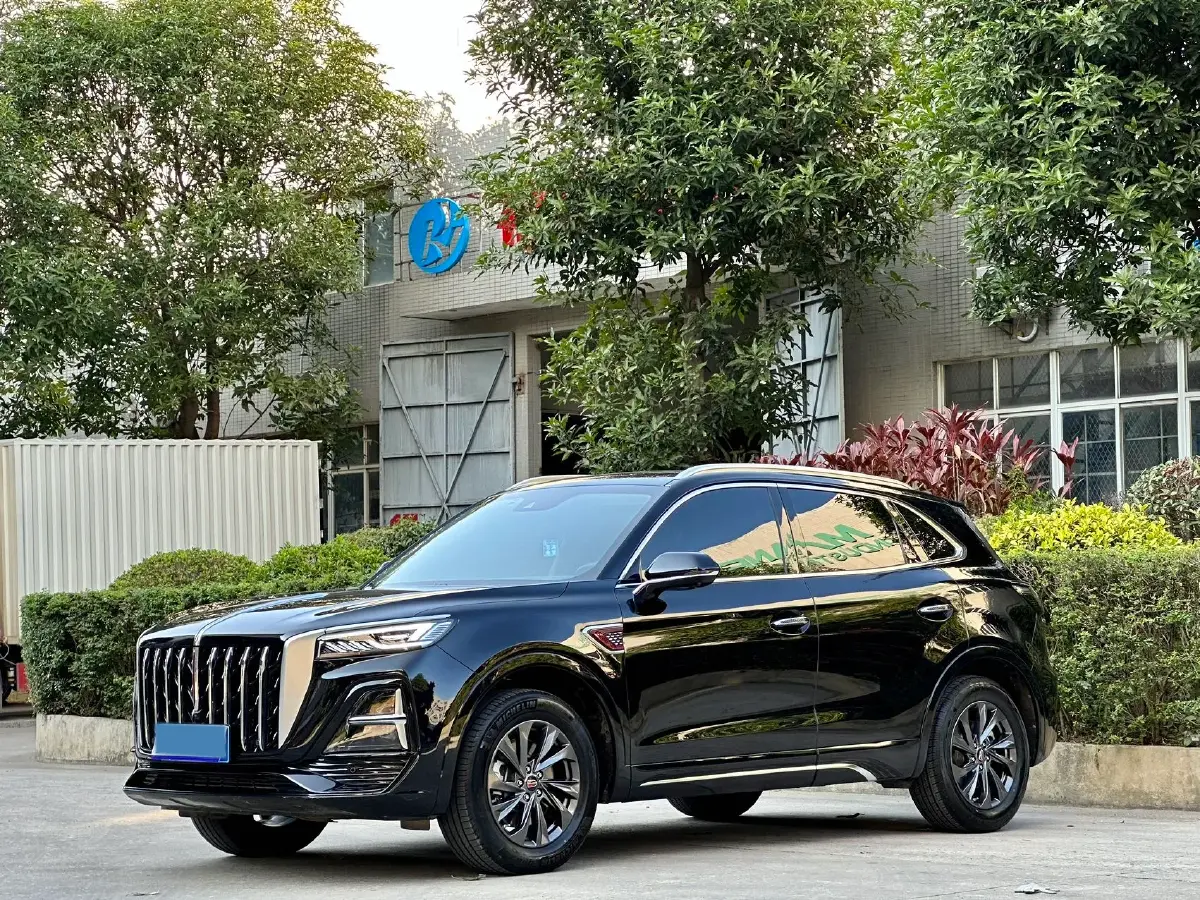 2023 HongQi HS5 2.0T 252HP L4 8AT