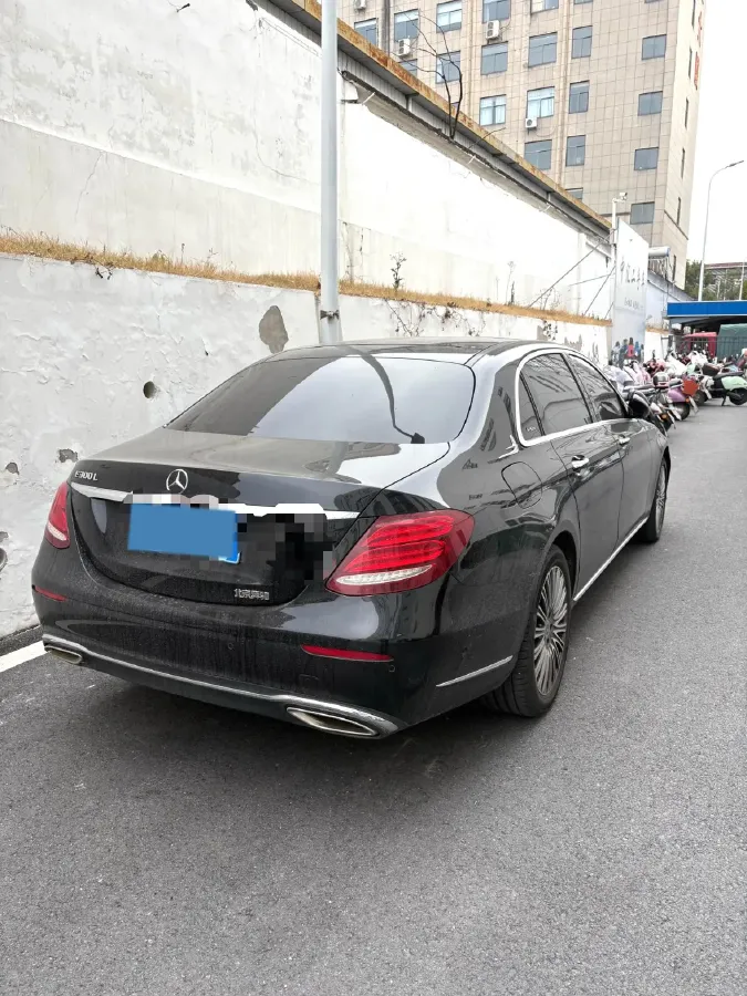 2020 Mercedes-Benz E Class 2.0T 258HP L4 9AT,autocango,china used car exporter,china ev exporter,chinese used car exporter,chinese used ev exporter