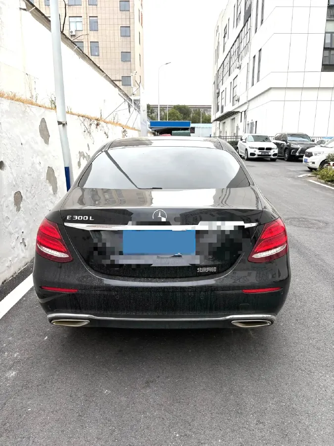 2020 Mercedes-Benz E Class 2.0T 258HP L4 9AT,autocango,china used car exporter,china ev exporter,chinese used car exporter,chinese used ev exporter