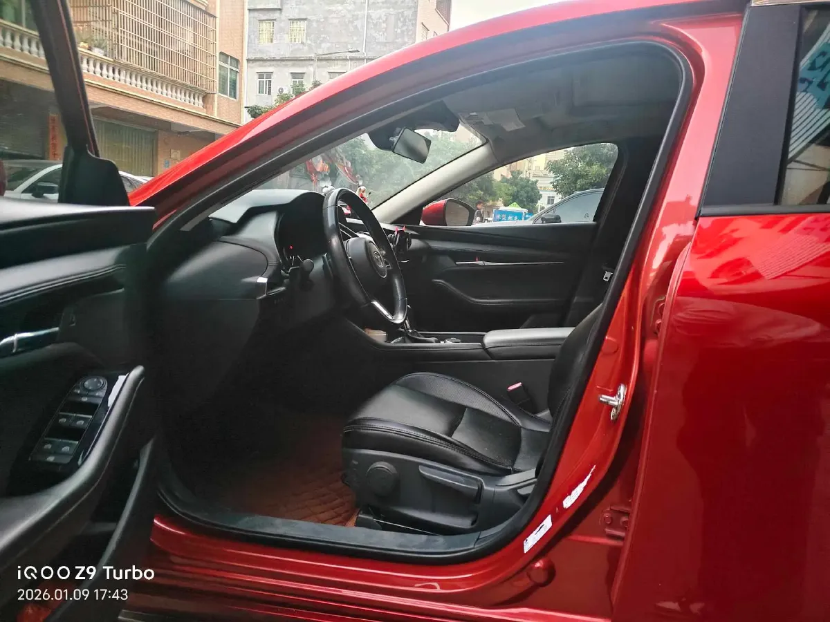 2021 Mazda 3 Axela 2.0L 158HP L4 6AT,autocango,china used car exporter,china ev exporter,chinese used car exporter,chinese used ev exporter