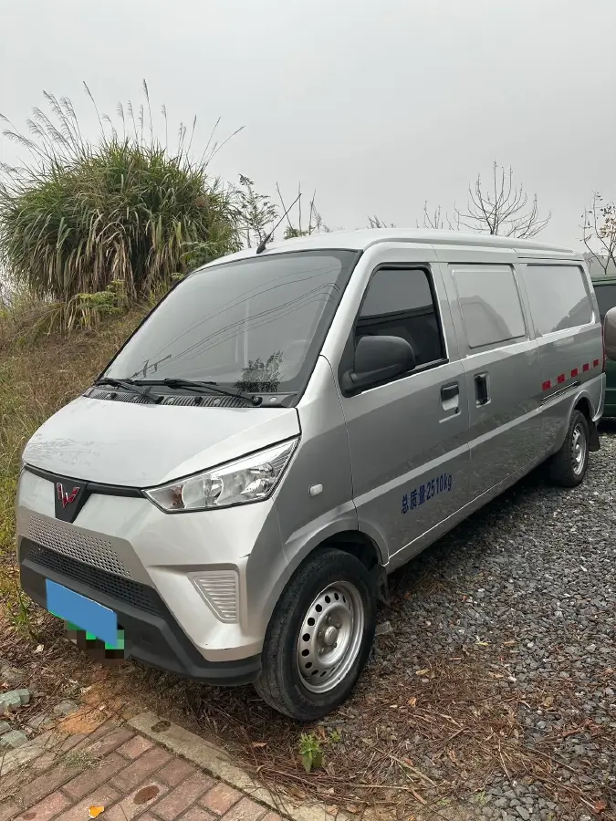 2021 MAXUS T70 2.0T 163HP L4 6AT